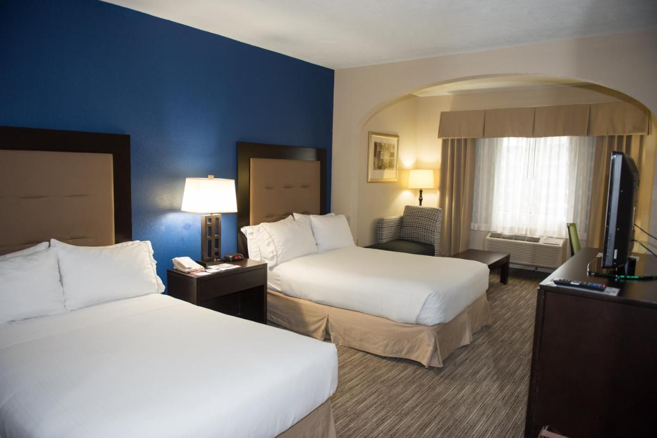 Holiday Inn Express Houston North-1960 Champions Area Extérieur photo