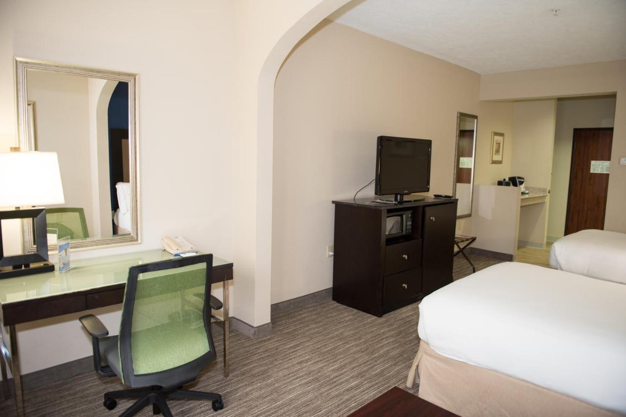 Holiday Inn Express Houston North-1960 Champions Area Extérieur photo