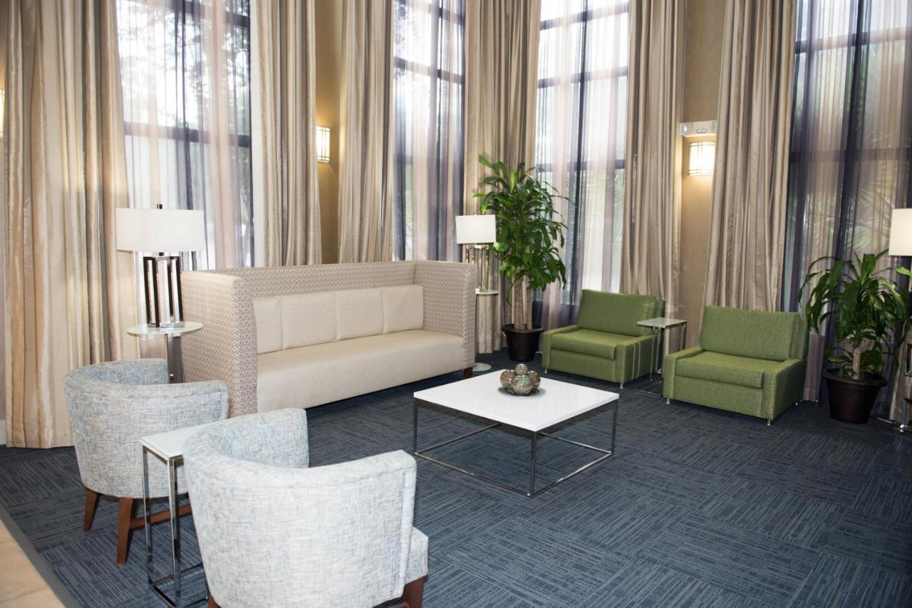 Holiday Inn Express Houston North-1960 Champions Area Extérieur photo