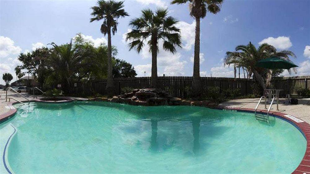 Holiday Inn Express Houston North-1960 Champions Area Extérieur photo